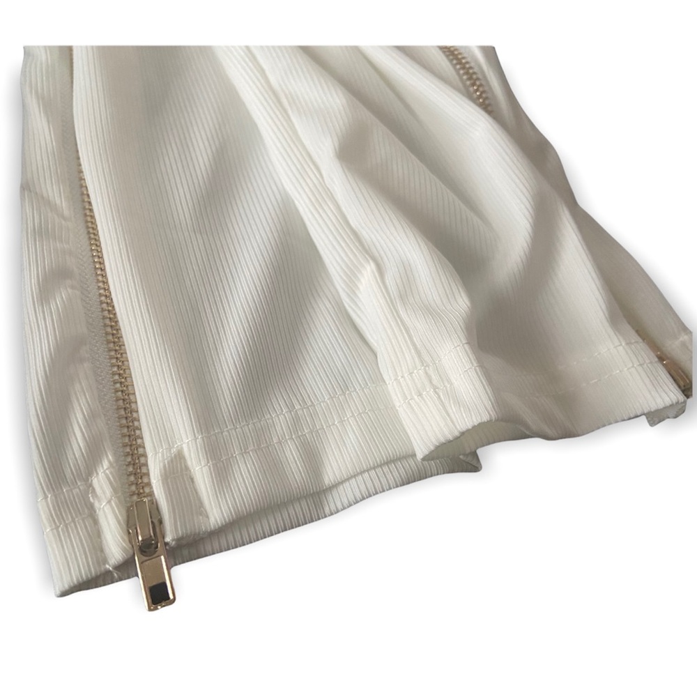 🤐 Zippered Women’s Leggings - Picture 7 of 10